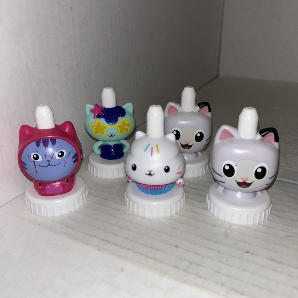 Gabby's Dollhouse Good2Grow Juice Topper Lot Cat Kitty Figures C4